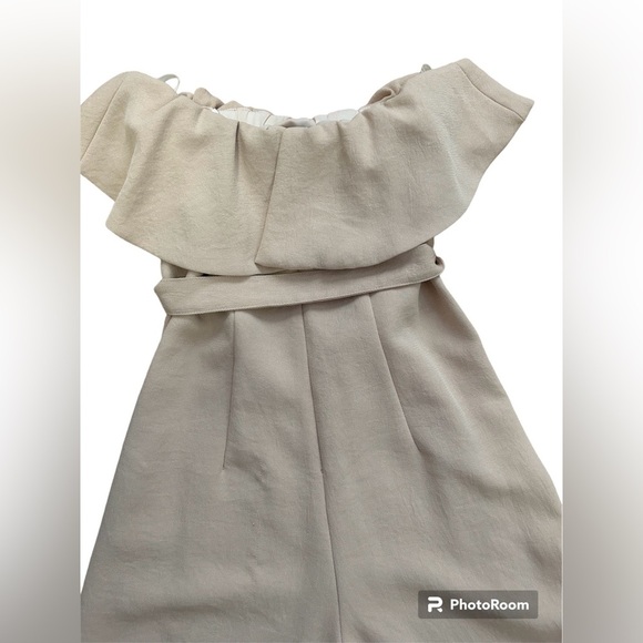 ARITZIA Babaton Blush Pink Strapless Neck Ruffle Detail Flutter Jumpsuit Size 00 - Picture 8 of 13